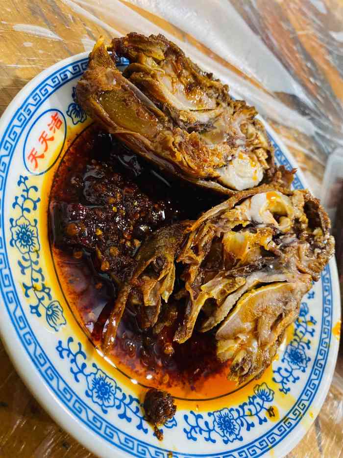 食神又名厕所兔-"本来慕名而去的,知道他家环境不太好,心里.