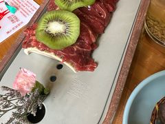 水果牛肉-手选潮汕鲜牛肉火锅(二七广场店)