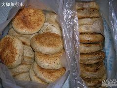 牛肉烧饼.芝麻烧饼-李小老烧饼(常营民族家园店)