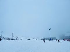 -鳌山滑雪度假区