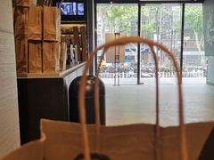 -瑞幸咖啡(新世界中心店)