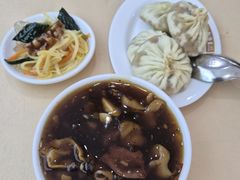 -陈寔包子王·卤煮小肠·京味小吃(龙潭店)