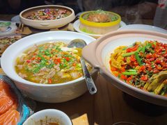 -小三峡食府(西五路店)