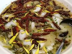 老坛酸菜鲈鱼-首秀·四川料理(星耀101店)