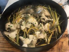 香茅啫鲈鱼-粤·啫啫