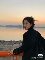 -时尚殿堂明星门店