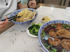 -伟记奥面馆(白塔东路店)