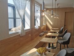 -猫腻·猫咖·撸猫馆(星光大道店)