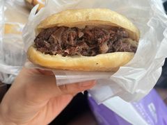 精品火烧-闫家驴肉老店(华电一校店)