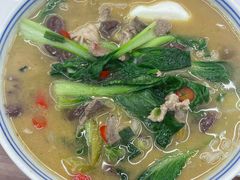 -邱芳粉店(迎宾大道旗舰店)