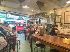 -Dang restaurant (patong phuket)