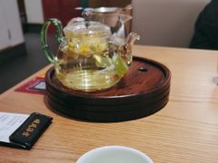 -顺风汤馆·广府粤菜(江宸天街店)