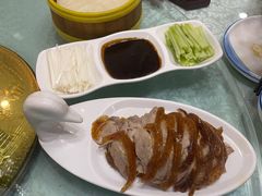 -六和聚传统烤鸭.天津菜(和平店)