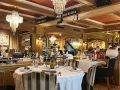 -火车头法国西餐厅