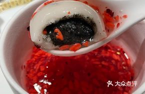 Osmanthus Red Wine Glutinous Rice Balls