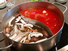 -捞王锅物料理(上海世茂广场店)