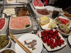 -海底捞火锅鲜切牛肉主题店(长寿路店)
