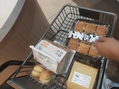 -盒马鲜生(红莲店)