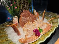 -蟹犇前•帝王蟹雪蟹(陆家嘴店)