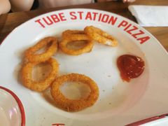 洋葱圈-Tubestation站点比萨(高新万达ONE店)