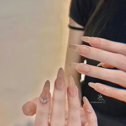 -斯馨·健康美甲美睫