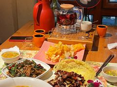 -月亮眼花园餐厅书吧酒吧