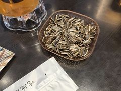 -川流不息·地道川菜·小龙虾(松东路店)