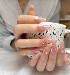 -曼都发型