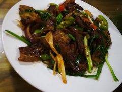 -岛中岛·海鲜大排档·万宁老字号(东澳店)