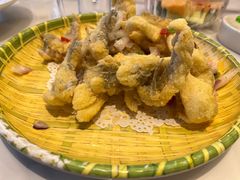 -荷塘秋月·本帮江浙菜(国权路店)