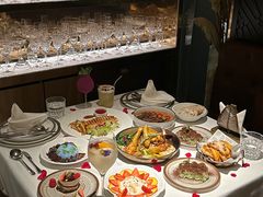 -Mogul Eatery·大亨餐酒馆