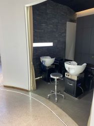 -In Style Hair Salon