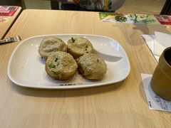 -小杨生煎(金山百联购物中心3楼店)