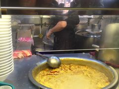 -亚王咖喱鸡米粉面