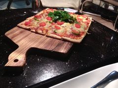 -亮马河饭店翠雅咖啡厅