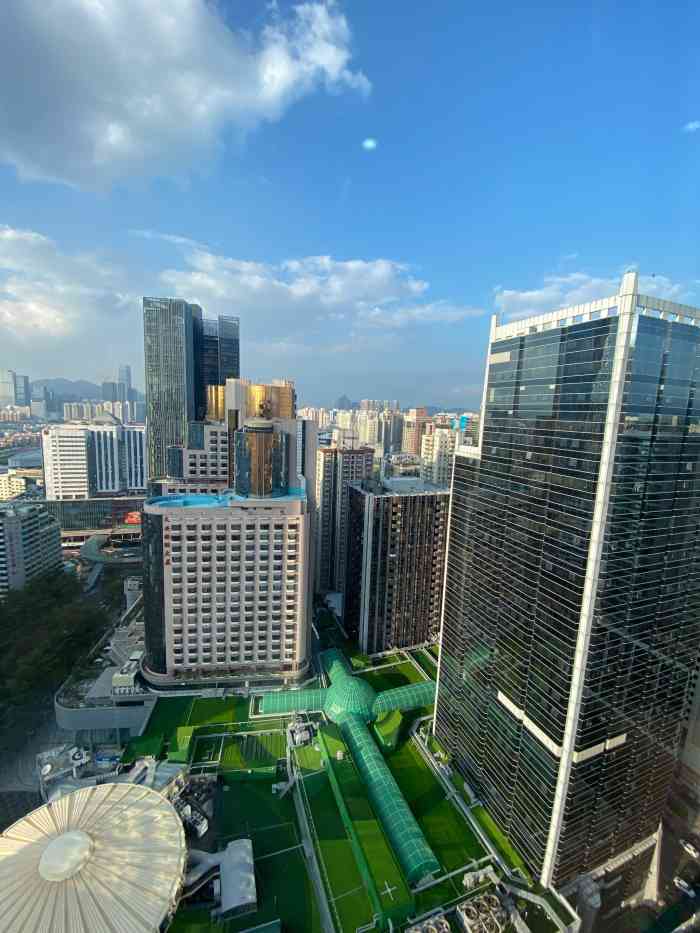 国贸旋转餐厅(国贸广场店)-"味道还行,但种类太少.
