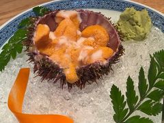 -瑞虹新天地月亮湾