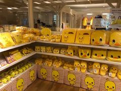 小黄鸭专卖店-台场海滨公园船码头