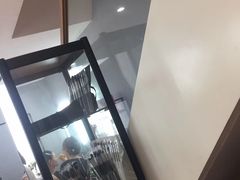 -ME觅妆·定制美妆·彩妆私教(菱角湖店)