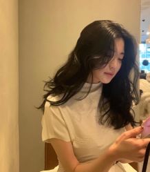 -Tloml salon