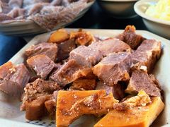 坨坨牛肉-化龙桥九宫格火锅(清水河店)