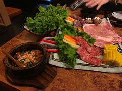 -炼火烤肉店