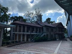 -香港大学