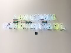 -UNI UNI(环亚凯瑟琳店)