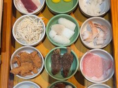 -良米山·云南野生菌过桥米线(上海首店)