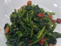 -西部马华清真兰州牛肉面·烧烤夜市(三里河店)