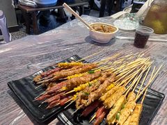 -老街烧烤大排档·地道湖北菜·龙虾馆(汉口火车站店)