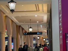 -首创奥特莱斯(西安店)