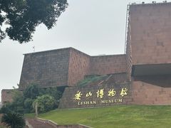 -乐山市博物馆