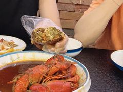 -三妹小龙虾·黄油蟹(华侨城总店)